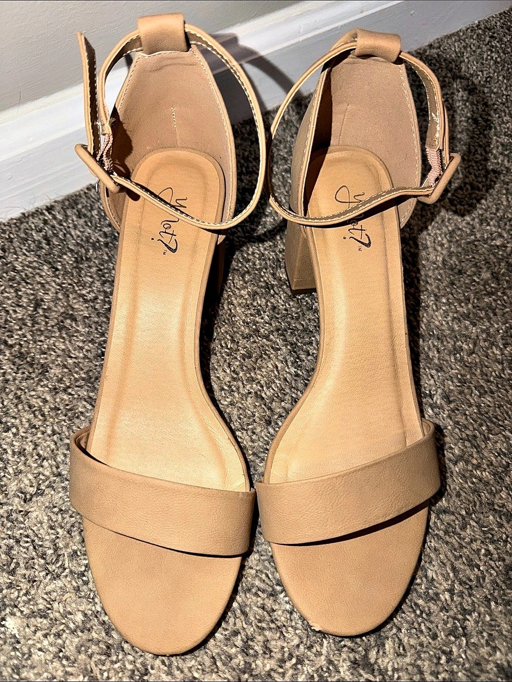 Women’s nude open-toe heels, size 9